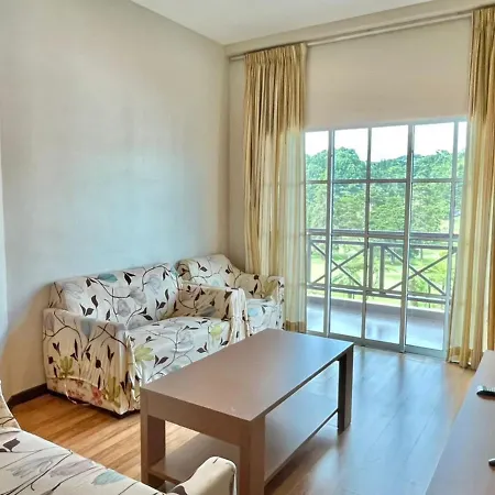 Play At Iris Resort Tanah Rata Cameron Highlands Exterior photo